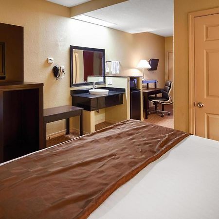 Americas Best Value Inn Monroe Bagian luar foto
