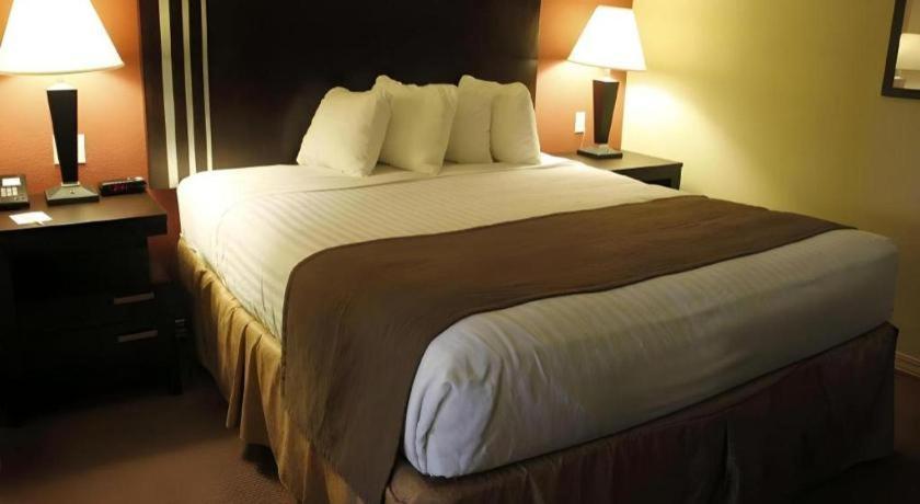 Americas Best Value Inn Monroe Bagian luar foto