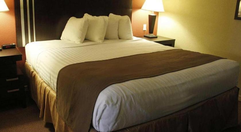 Americas Best Value Inn Monroe Bagian luar foto