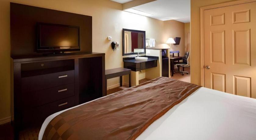 Americas Best Value Inn Monroe Bagian luar foto