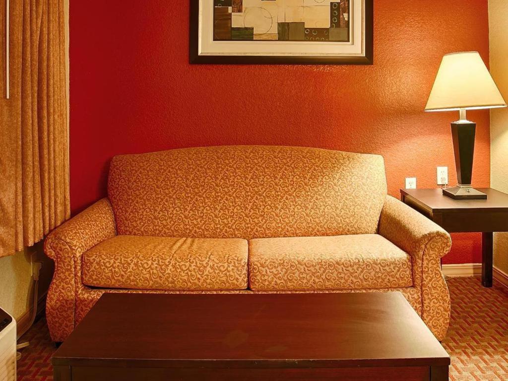 Americas Best Value Inn Monroe Bagian luar foto